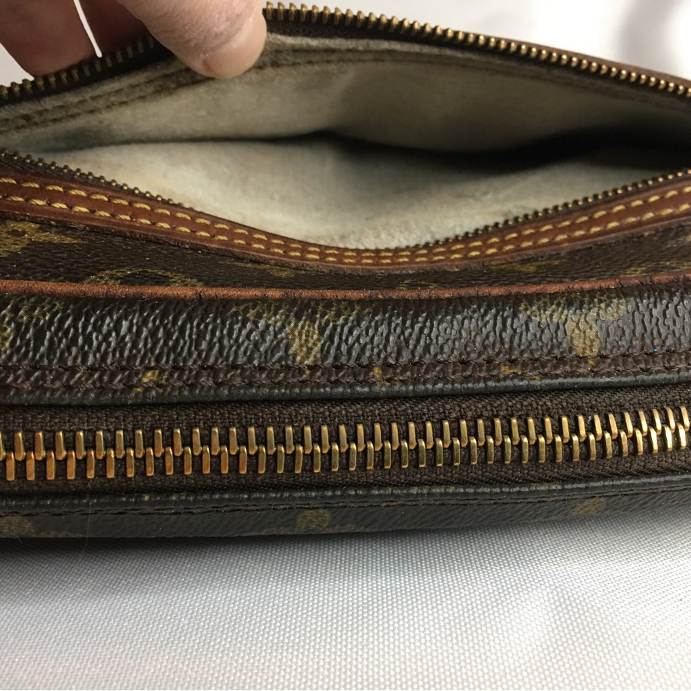 Authentic Louis Vuitton Monogram Marley Draggonne clutch handbag GM - Picture 7 of 16